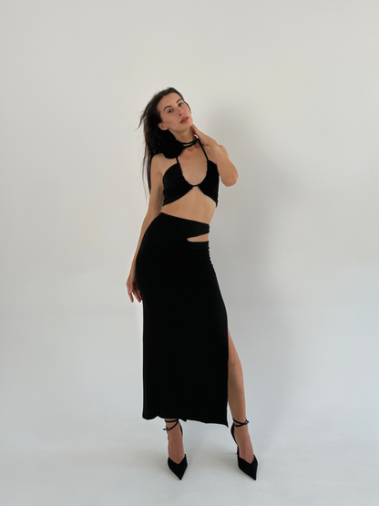 Lily Rose - Легка чорна сукня з романтичним і елегантним силуетом